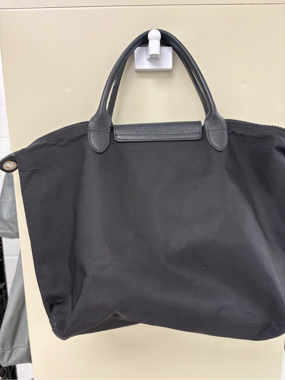 Longchamp Le Pliage Néo Medium Satchel Tote Bag - Black (Discontinued) - Picture 3 of 12